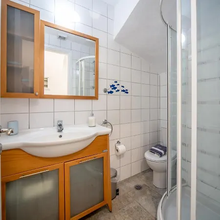 Avlaki Beachfront Villa