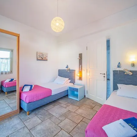 Avlaki Beachfront Villa