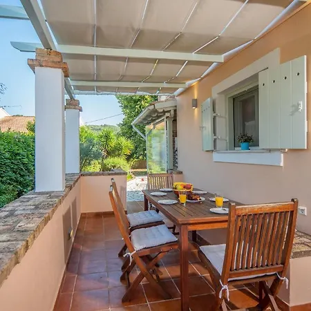 Avlaki Beachfront * Kassiopi