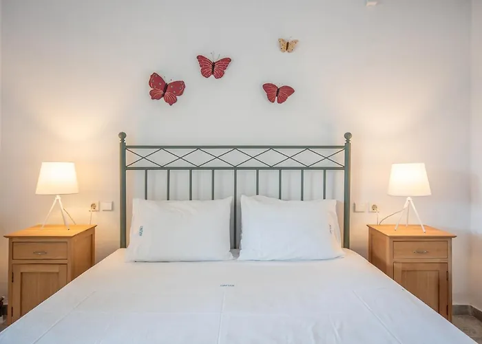 Avlaki Beachfront فيلة