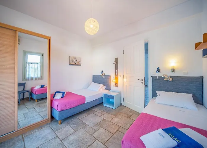 Avlaki Beachfront فيلة