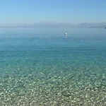 Avlaki Beachfront Villa *
