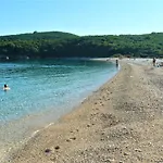 Avlaki Beachfront Villa *
