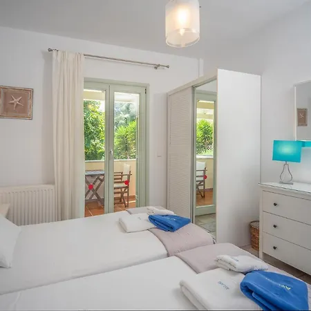 Vila Avlaki Beachfront